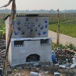 Mahasiswa KKN UIN Bandung Bangun Incinerator di Cianjur